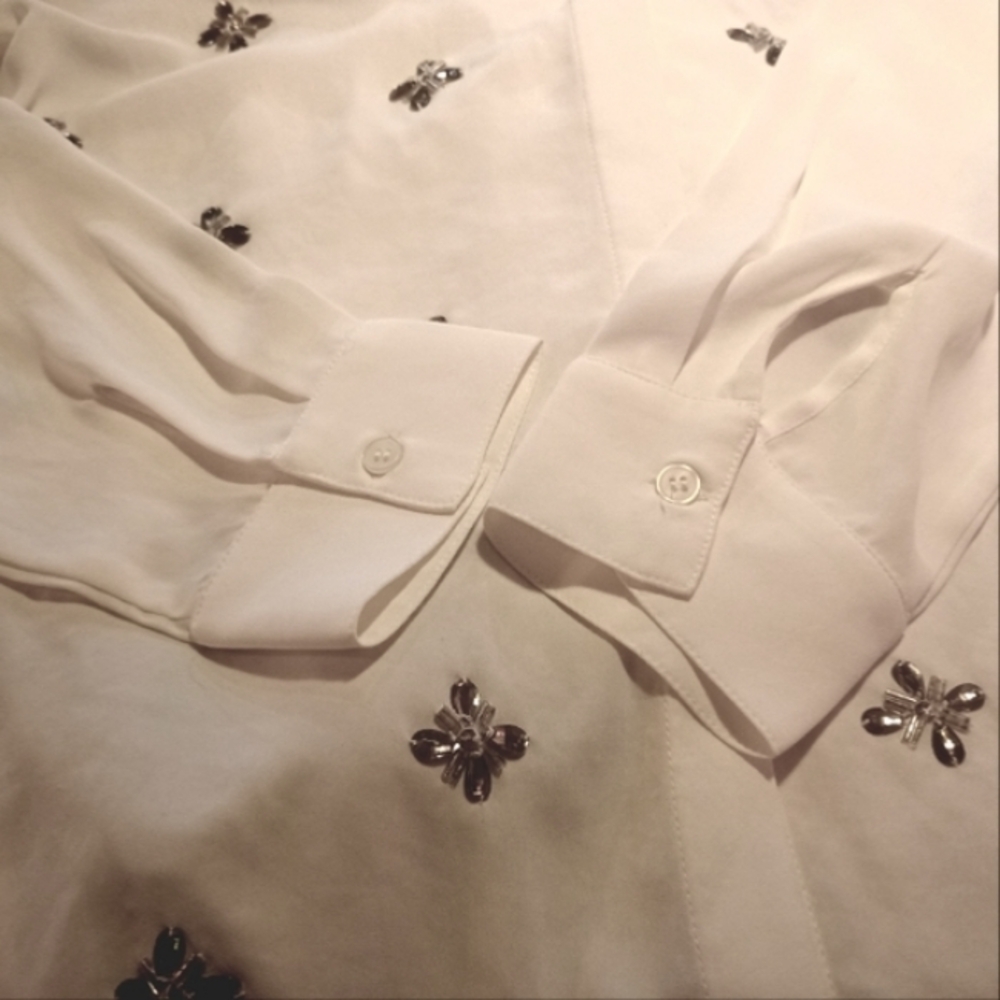 Chico's ButtonUp Blouse, Jeweled Butterflies Collar, 1/2 Sleeve, Ivory, S - Picture 10 of 14